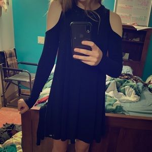 SM Forever 21 Long Sleeve Black Dress